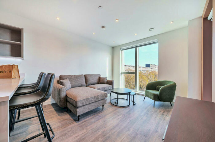 1 Bedroom Apartment To Rent In Thurlow Street, London, SE17