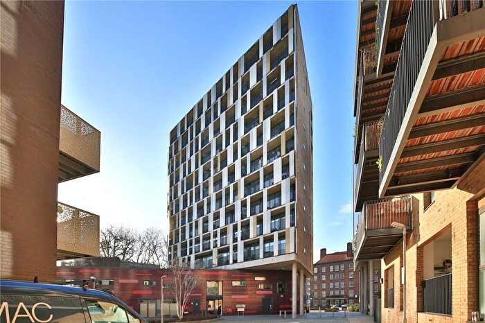 1 Bedroom Apartment To Rent In Atkins Square, Dalston Lane, London, E8