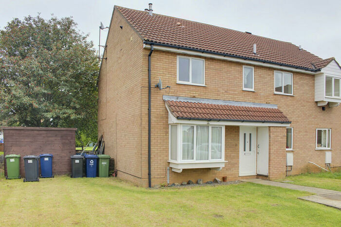 2 Bedroom House To Rent In Roe Green, Eaton Socon, PE19