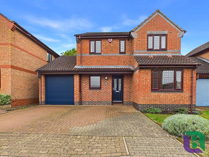 4 Bedroom Detached House For Sale In Hindemith Gardens, Old Farm Park, MK7