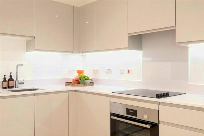 2 Bedroom Apartment To Rent In Heartwell Avenue, London, E16