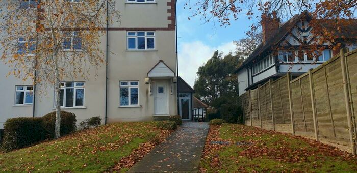 2 Bedroom Apartment To Rent In Lyndon Road, Solihull, B92