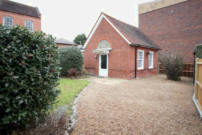 1 Bedroom Bungalow To Rent In Footscray Road, London, SE9