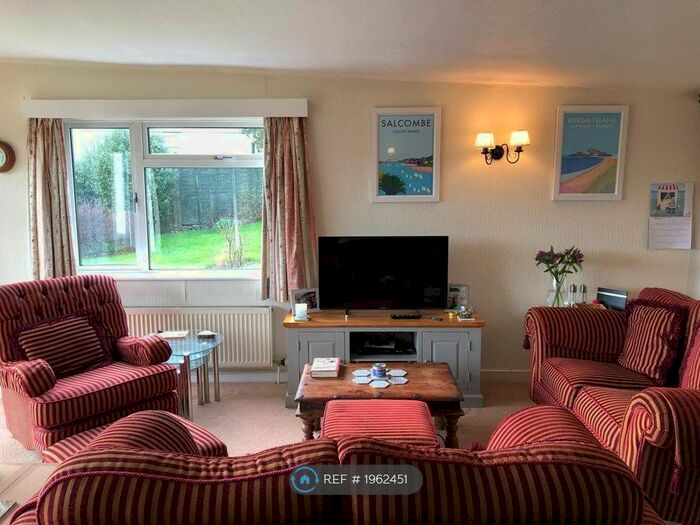 3 Bedroom Detached House To Rent In Modbury, Ivybridge, PL21