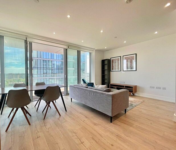 1 Bedroom Flat To Rent In Neroli House, , Piazza Walk, Aldgate East, Goodmans Field, London, E1