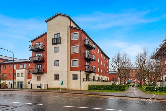 2 Bedroom Flat For Sale In Henke Court, Cardiff, CF10