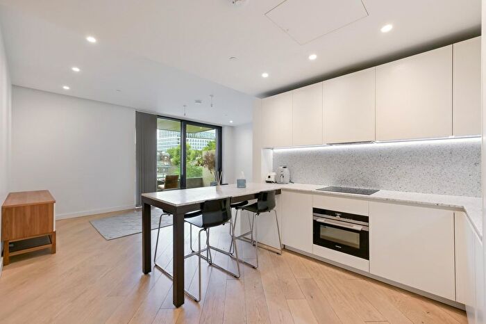 1 Bedroom Flat To Rent In Television Centre, White City, London, W12