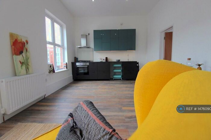 2 Bedroom Flat To Rent In Queens Road, Coventry, CV1