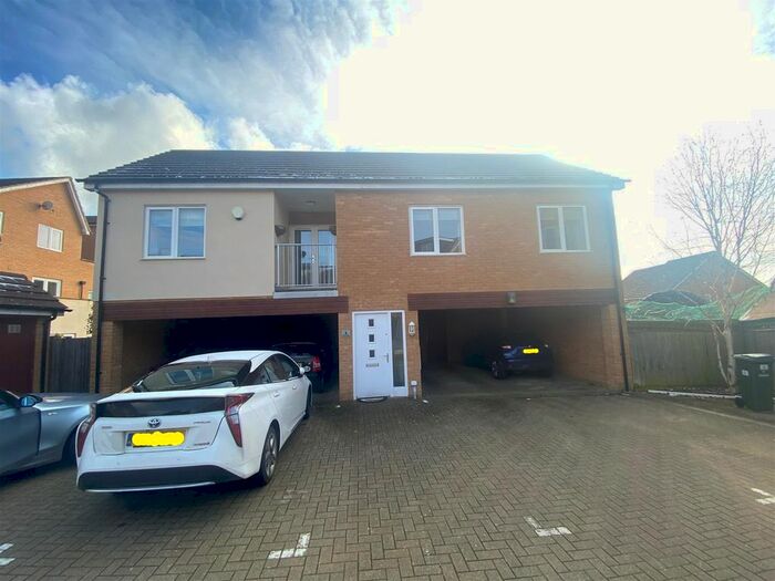 2 Bedroom Flat To Rent In Kelly Gardens, Oxley Park, Milton Keynes, MK4