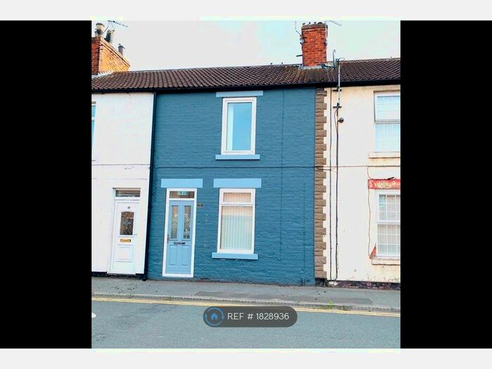 2 Bedroom Terraced House To Rent In Plantation Road, Thorne, Doncaster, DN8