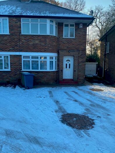 3 Bedroom Semi-Detached House To Rent In Peters Close, Stanmore, HA7