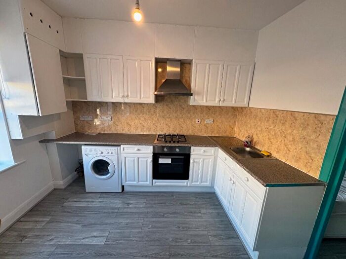 1 Bedroom Flat To Rent In Seven Sisters Road, London, N7