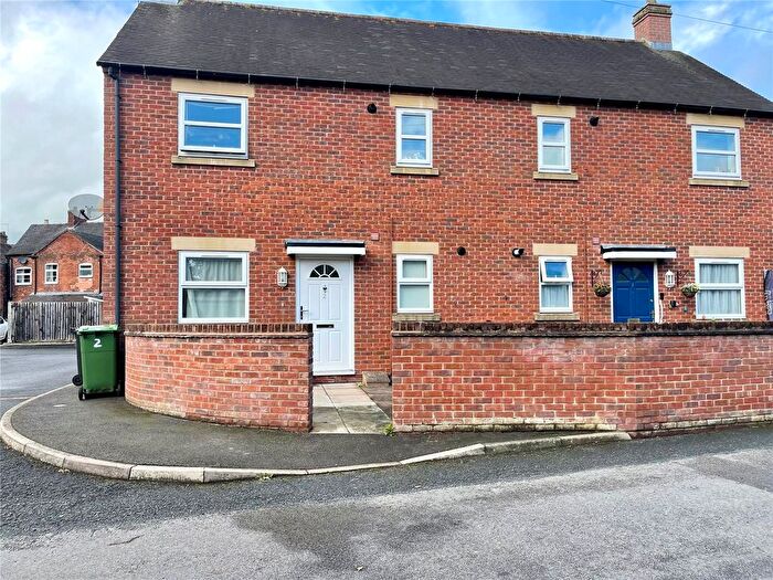 2 Bedroom Flat For Sale In Wylie Court, Salisbury Road, Market Drayton, Shropshire, TF9