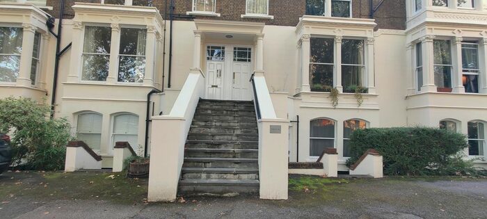 2 Bedroom Flat To Rent In Belmont Court, Highbury New Park, London, N5