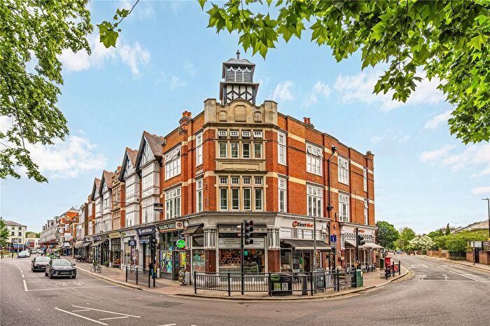 2 Bedroom Flat To Rent In The Green, London, W5