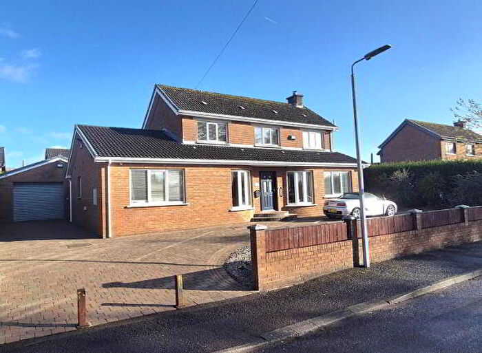 4 Bedroom Detached House For Sale In St. Johns Park, Derry, BT48