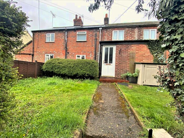 2 Bedroom Terraced House To Rent In St. Johns Road, Wallingford, OX10