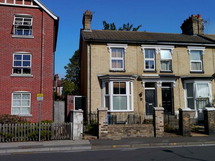 1 Bedroom Ground Flat To Rent In St. Helens Street, Ipswich, Suffolk, IP4