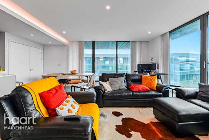 2 Bedroom Flat For Sale In Wokingham Road, Bracknell, RG42