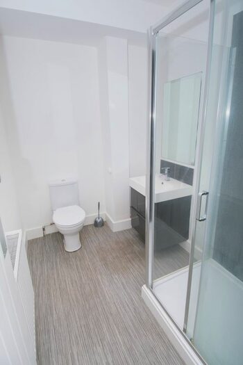 1 Bedroom Flat To Rent In South Street, Reading, RG1