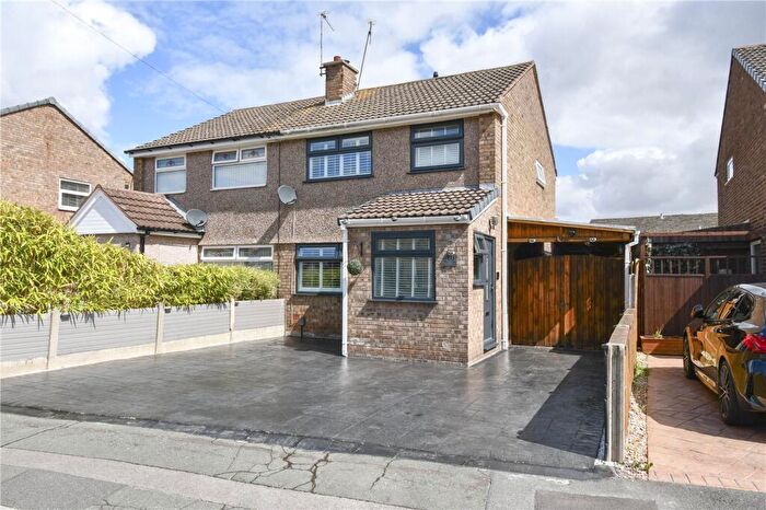 3 Bedroom Semi-Detached House For Sale In Wenlock Lane, Great Sutton, Ellesmere Port, CH66