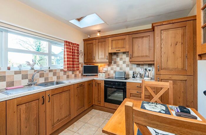 2 Bedroom Cottage For Sale In Station Road, Old Leake, Boston, PE22