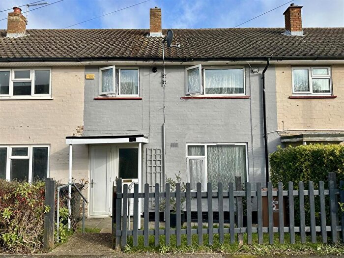 3 Bedroom Terraced House To Rent In Kymswell Road, Stevenage, SG2
