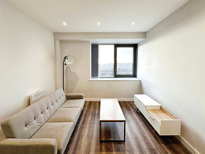 1 Bedroom Flat To Rent In Crosby Gardens, Crosby Road North, Waterloo, Liverpool, L22