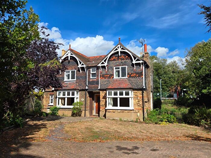 3 Bedroom Detached House For Sale In Riverside House, Roydon, CM19