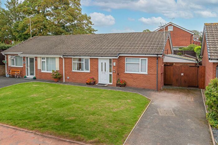 2 Bedroom Semi-Detached Bungalow For Sale In Withy Close, Frodsham, WA6