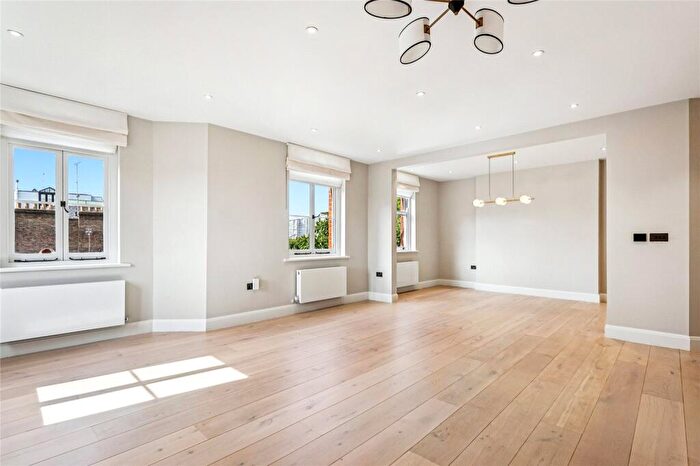 4 Bedroom Apartment To Rent In Grove Court, Drayton Gardens, London, SW10