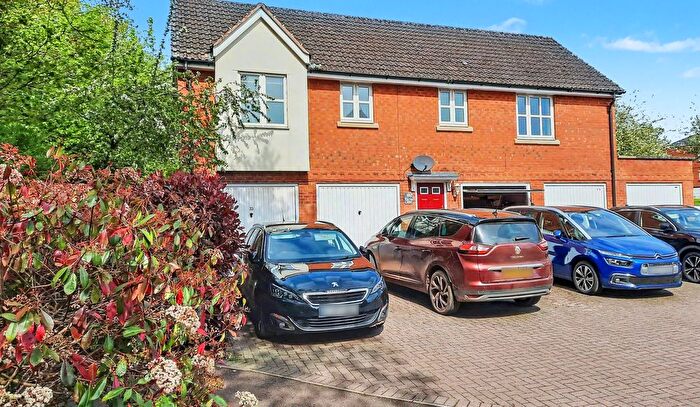 2 Bedroom Detached House For Sale In Fairby Close, Tiverton, EX16