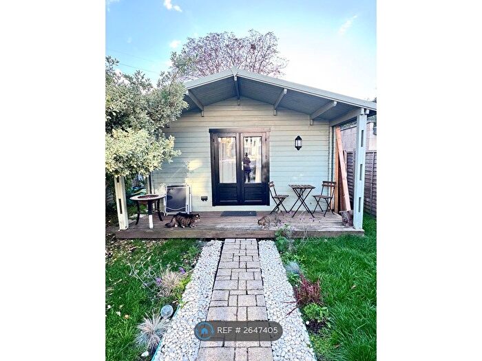 1 Bedroom Detached House To Rent In Lynmouth Avenue, Morden, SM4