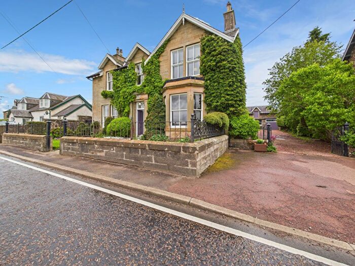 5 Bedroom Detached House For Sale In Roberton, Biggar, ML12