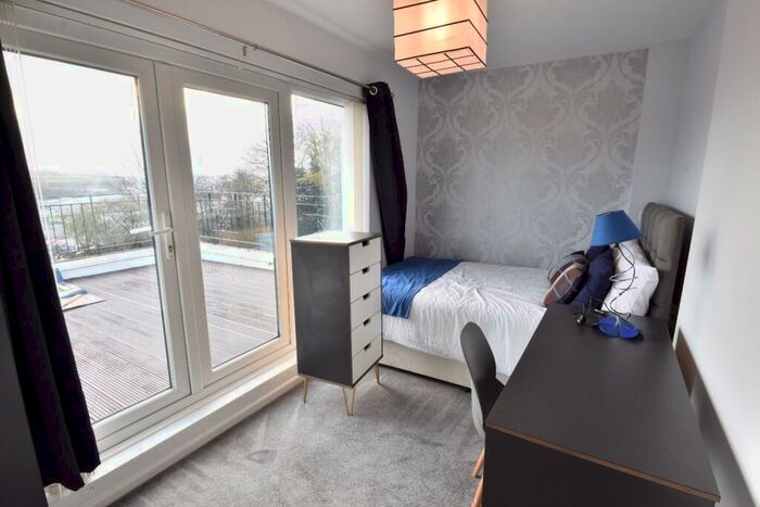 Studio To Rent In Devon Road, Luton, Bedfordshire, LU2