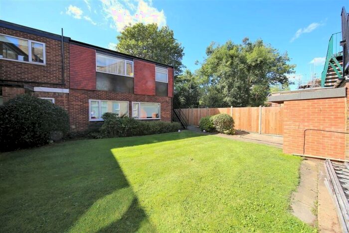 1 Bedroom Flat To Rent In Princes Avenue, Muswell Hill, N10