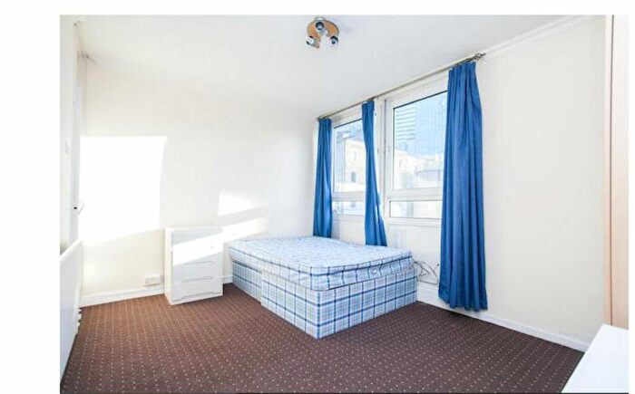 4 Bedroom Flat To Rent In Stanhope Street, Regent's Park, NW1