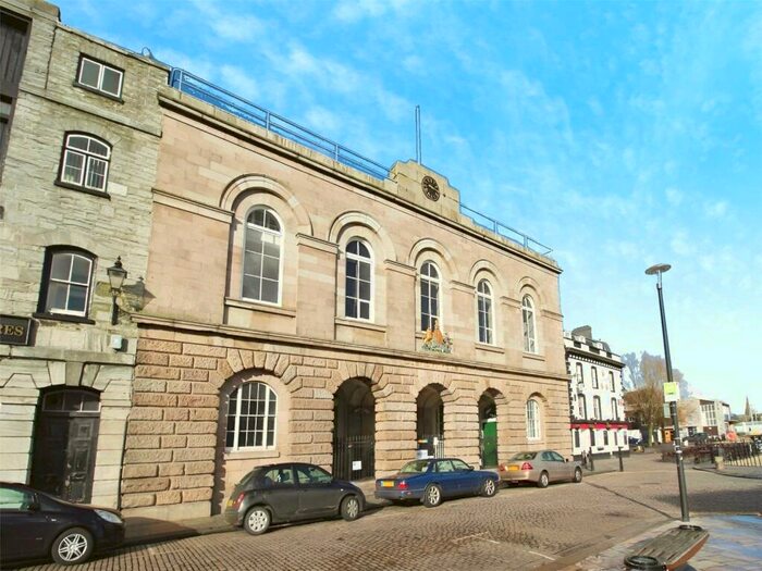 2 Bedroom Flat To Rent In Vauxhall Street, Plymouth, Devon, PL4