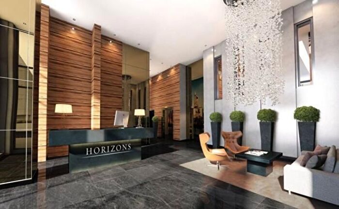 2 Bedroom Flat To Rent In Horizon Tower, Yabsley Street, Blackwall Way, Canary Wharf, London, E14