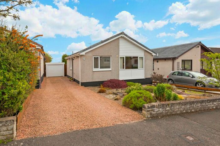 2 Bedroom Detached Bungalow For Sale In Mansfield Road, Balmullo, Fife, KY16