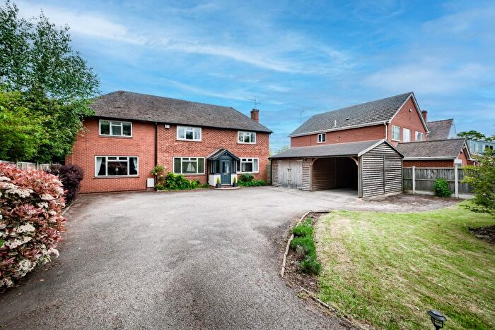 4 Bedroom Detached House For Sale In Kings Coughton, Kings Coughton, Alcester, B49