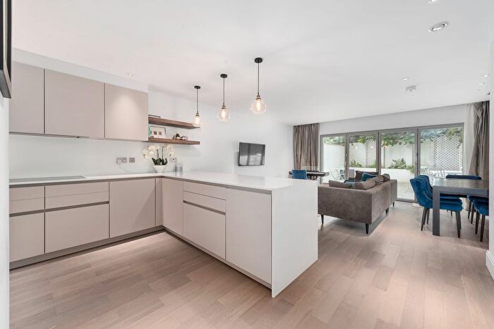 4 Bedroom Terraced House To Rent In Horticultural Place, Turnham Green, Chiswick, W4