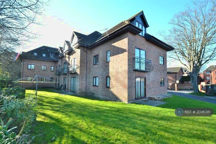 Studio To Rent In Westridge Court, Southampton, SO17