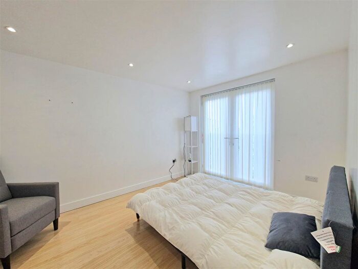 1 Bedroom Property To Rent In Lonsdale Avenue, Wembley, HA9
