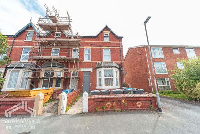 3 Bedroom Semi-Detached House For Sale In Hove Road, Lytham St. Annes, Lancashire, FY8