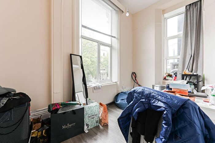 1 Bedroom Flat To Rent In Cromwell Road, London, Kensington, London, SW5