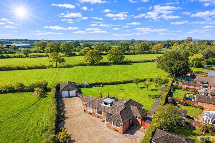 2 Bedroom Detached Bungalow For Sale In Pit Lane, Hough, Cheshire, CW2