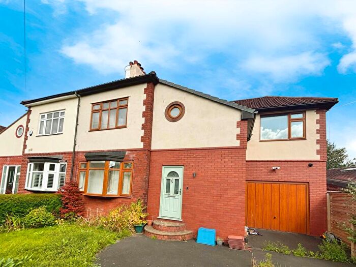 1 Bedroom Semi-Detached House To Rent In Ruabon Road, Manchester, Greater Manchester, M20