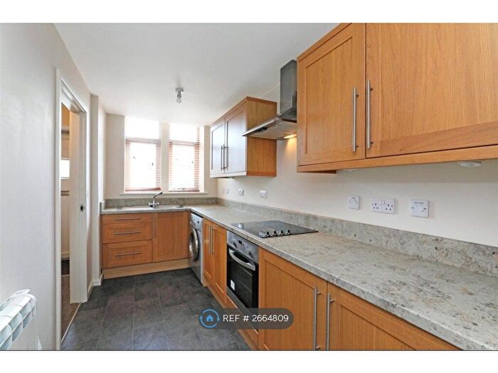 2 Bedroom Terraced House To Rent In Silkstone House, Wakefield, WF2