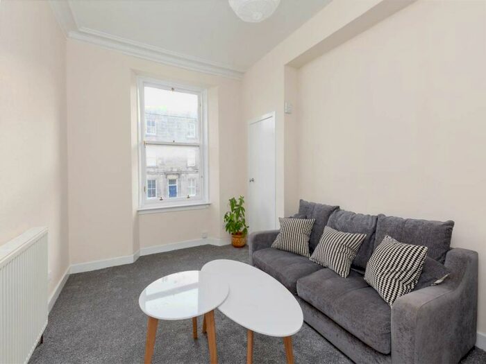 1 Bedroom Flat To Rent In Trafalgar Street, Leith, Edinburgh, EH6